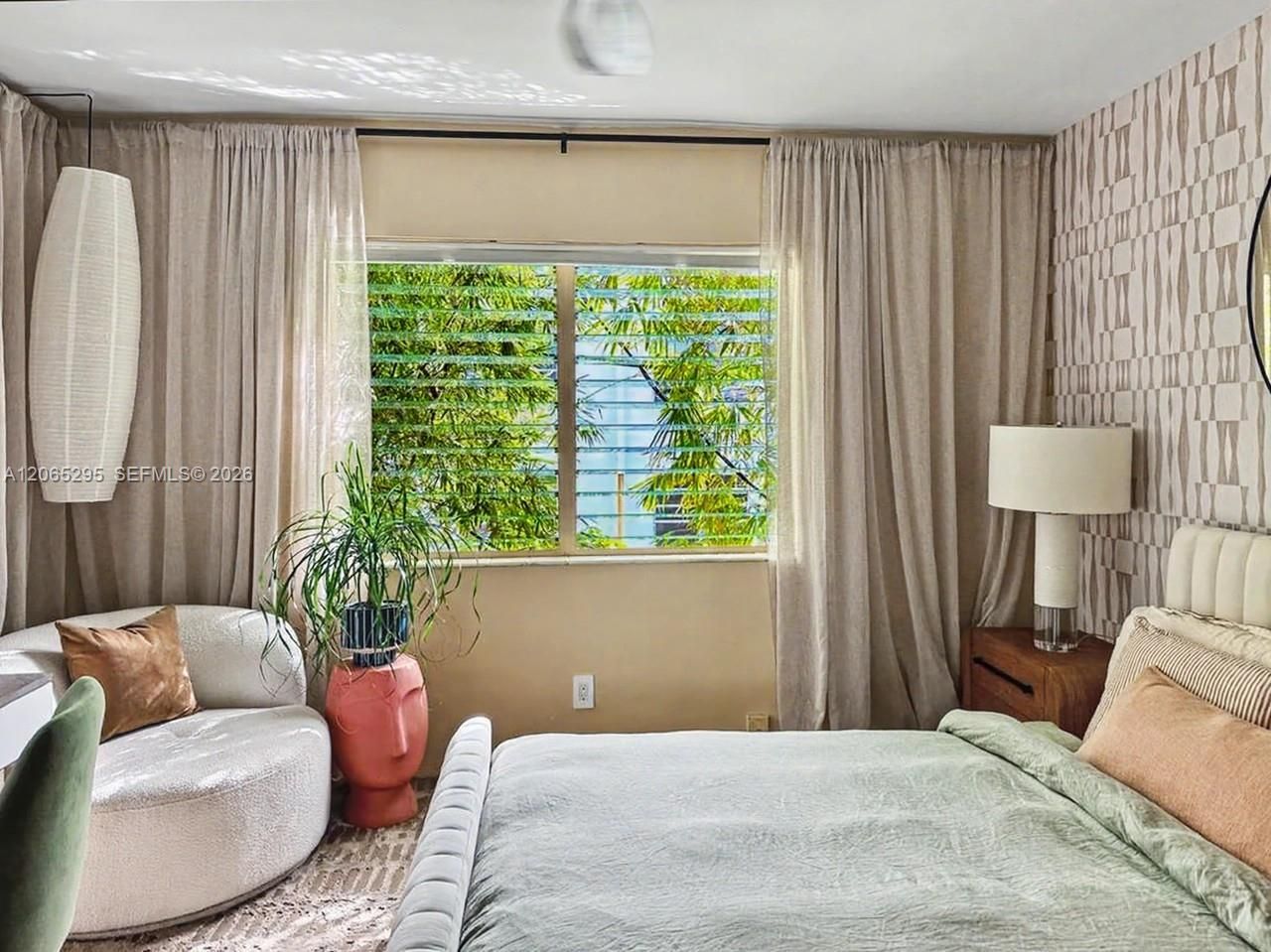 1127 Meridian Ave, Unit 8-1127, Miami Beach, FL 33139 Photo