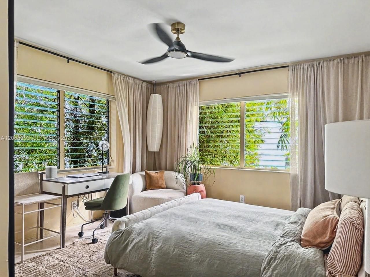 1127 Meridian Ave, Unit 8-1127, Miami Beach, FL 33139 Photo