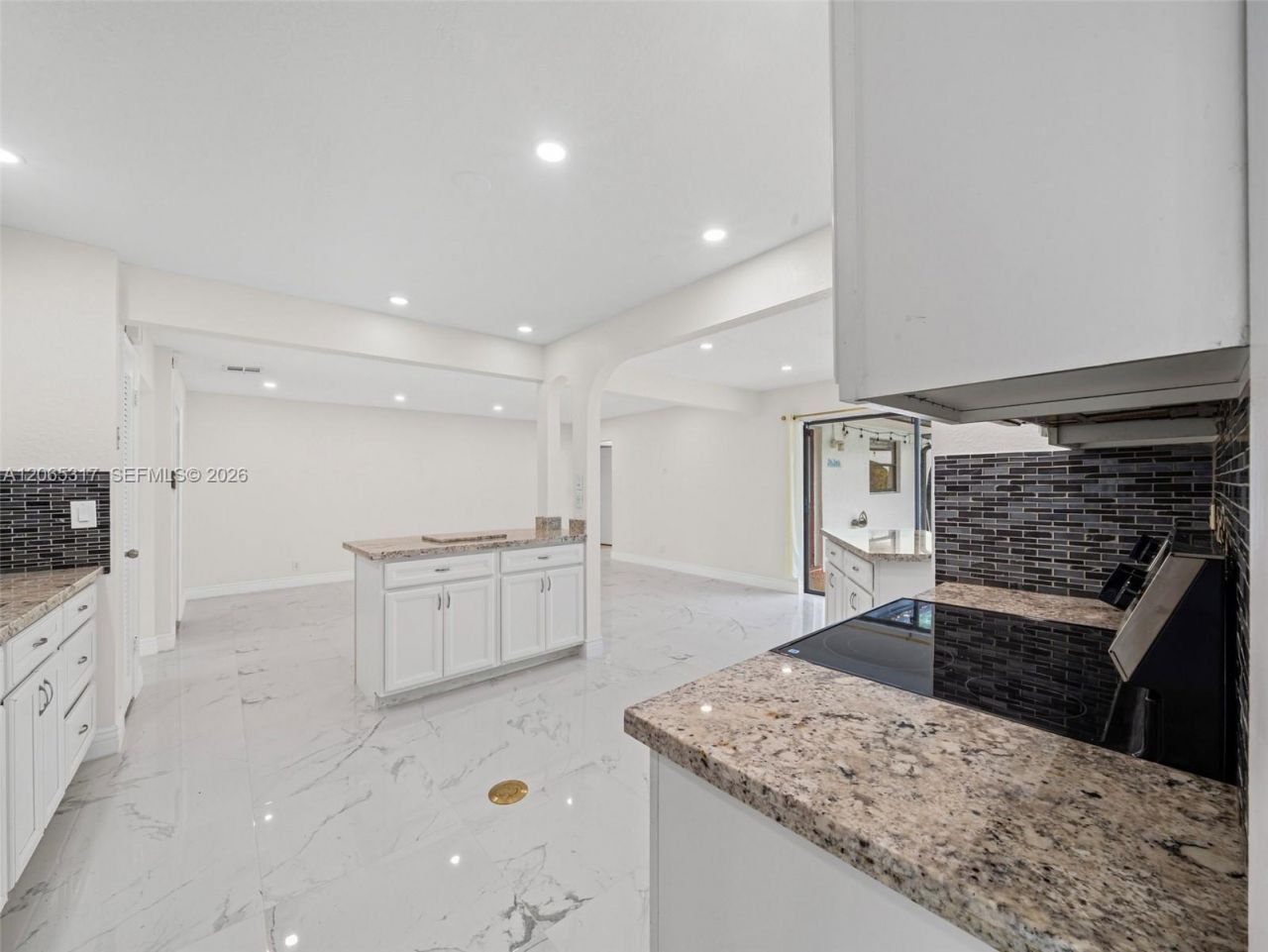 10251 NW 39th Ct, Coral Springs, FL 33065 Photo