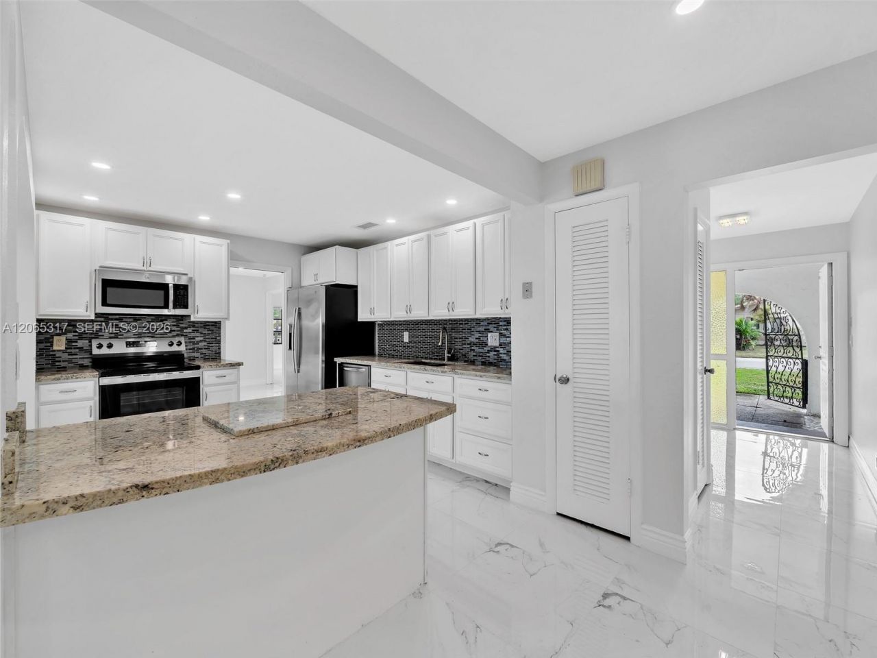 10251 NW 39th Ct, Coral Springs, FL 33065 Photo
