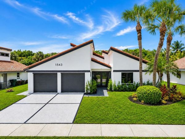 1543 SW 1st Ave , Boca Raton, FL 33432
