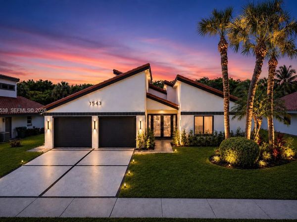 1543 SW 1st Ave, Boca Raton, FL 33432
