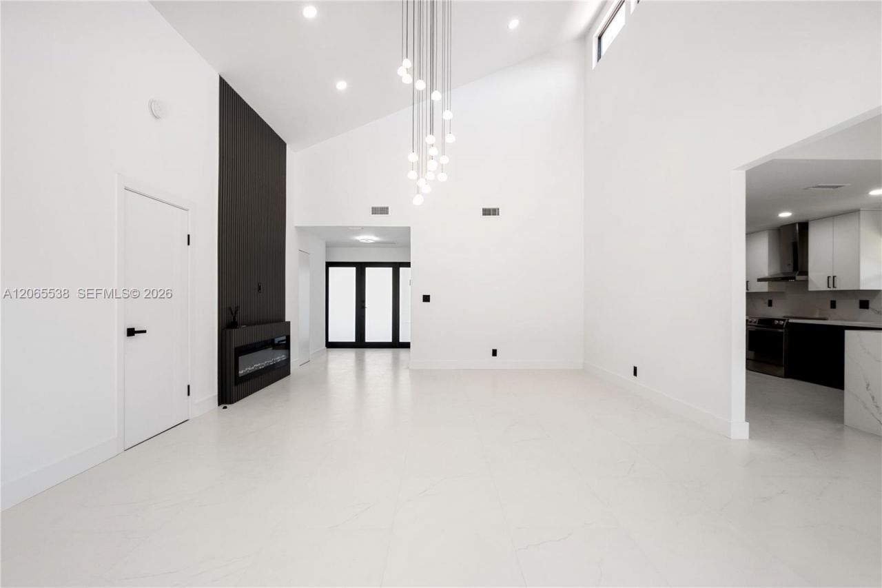 1543 SW 1st Ave , Boca Raton, FL 33432 Photo