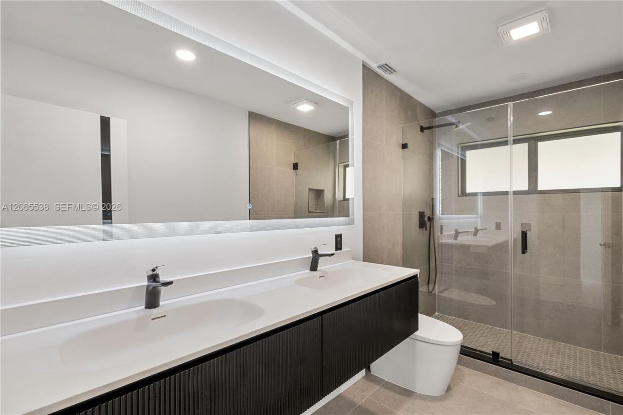 1543 SW 1st Ave, Boca Raton, FL 33432 Photo