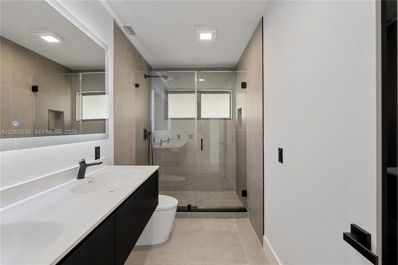 1543 SW 1st Ave , Boca Raton, FL 33432 Photo