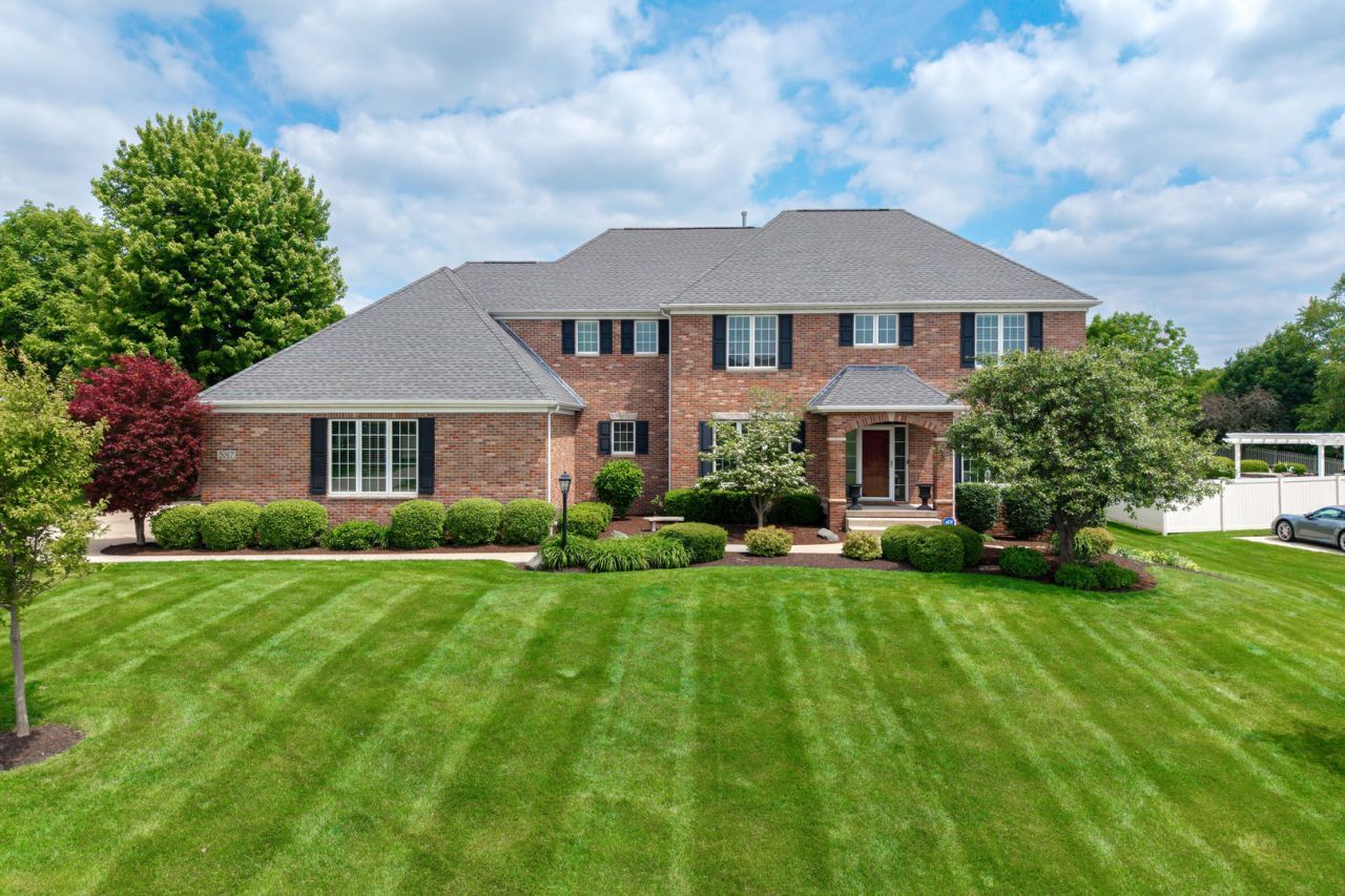5067 Pigeon Creek Trail , Bettendorf, IA 52722 Main Photo