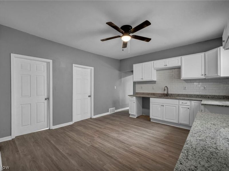 3142 W 40th Street, Cleveland, OH 44109 Photo 16