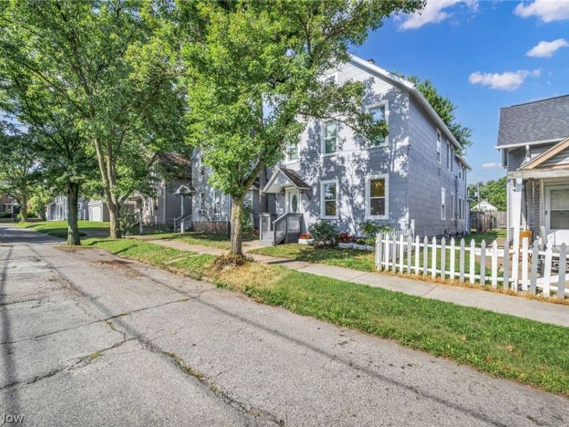 3142 W 40th Street, Cleveland, OH 44109 Photo 3