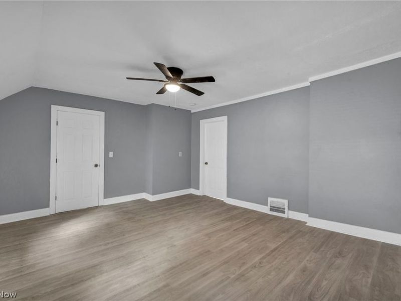 3142 W 40th Street, Cleveland, OH 44109 Photo 36