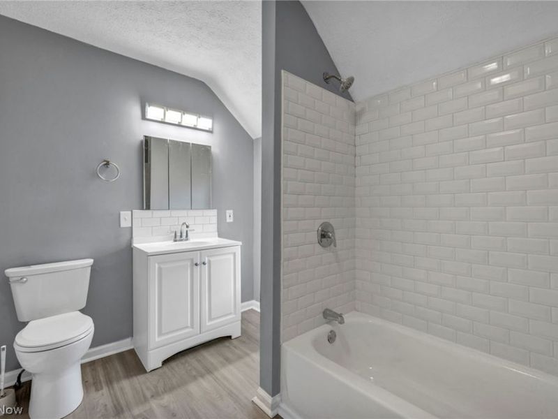 3142 W 40th Street, Cleveland, OH 44109 Photo 46