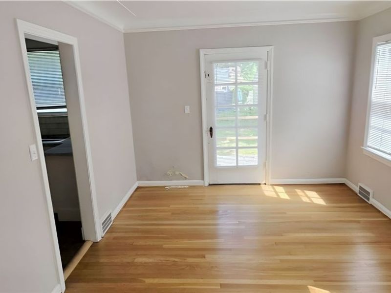 3531 Bainbridge Road, Cleveland Heights, OH 44118 Photo 4
