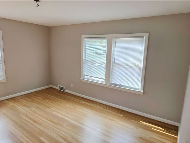 3531 Bainbridge Road, Cleveland Heights, OH 44118 Photo 9