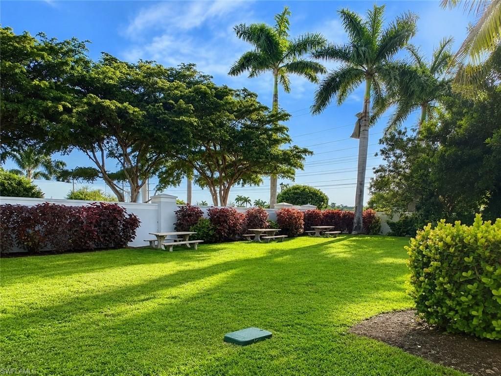 15776 Marcello Cir, Unit 180, Naples, FL 34110 Photo