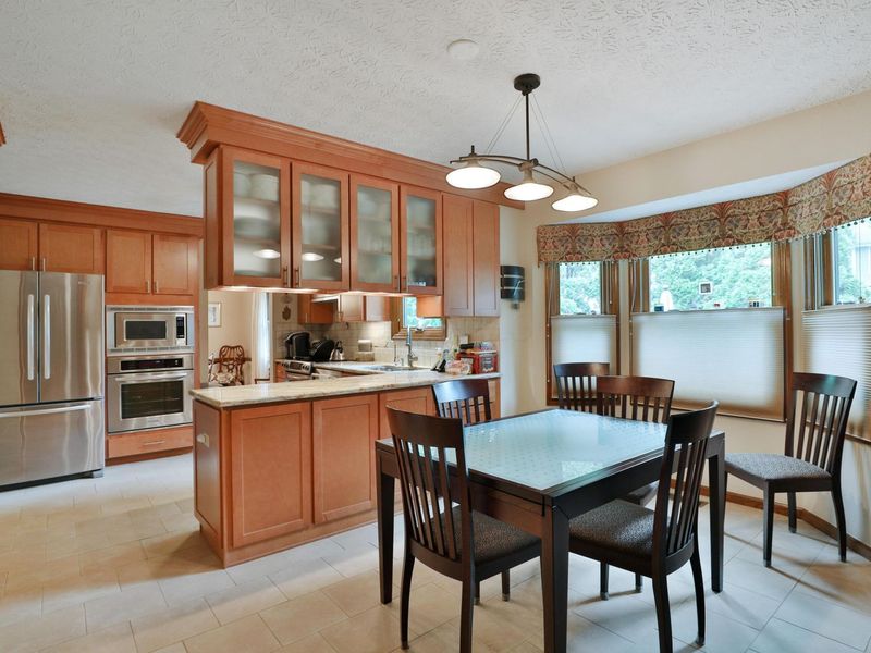 5200 Buckeye Grove, Columbus, OH 43214 Photo 17