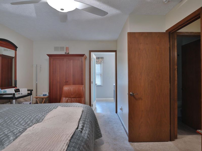 5200 Buckeye Grove, Columbus, OH 43214 Photo 27