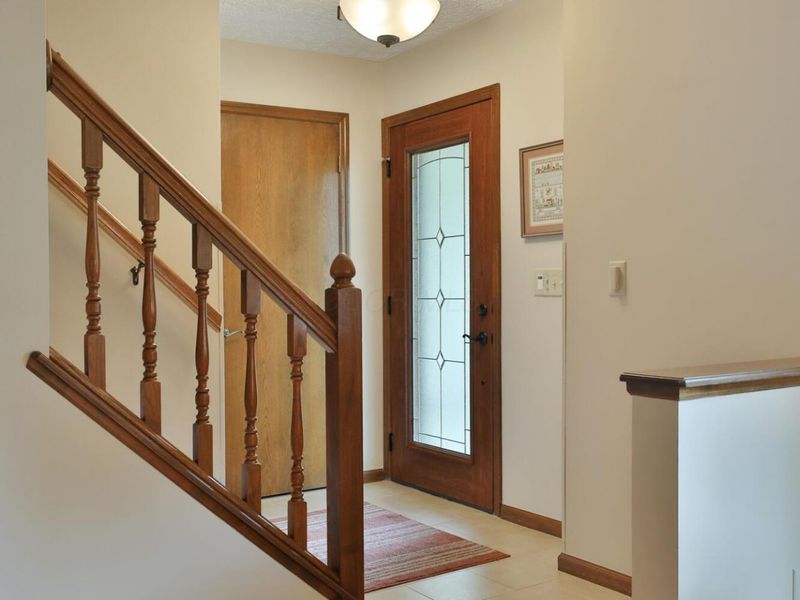 5200 Buckeye Grove, Columbus, OH 43214 Photo 4