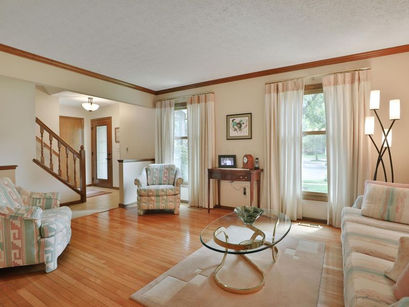 5200 Buckeye Grove, Columbus, OH 43214 Photo 7