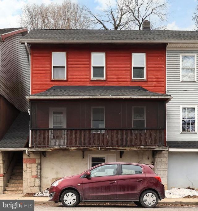 125 N THOMAS STREET , BELLEFONTE, PA 16823