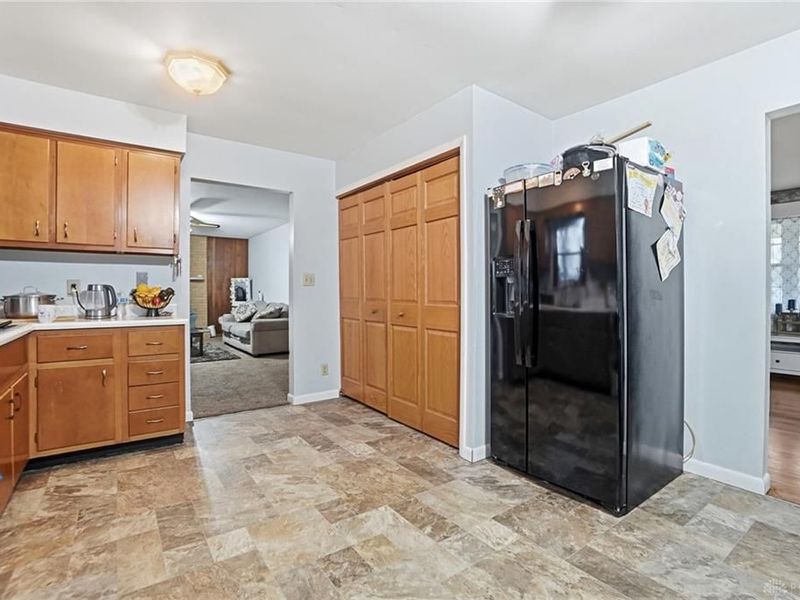 8738 Martz Paulin Road, Franklin, OH 45005 Photo 13