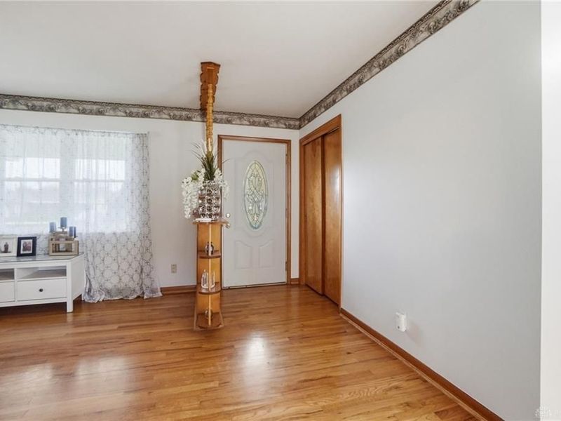 8738 Martz Paulin Road, Franklin, OH 45005 Photo 5