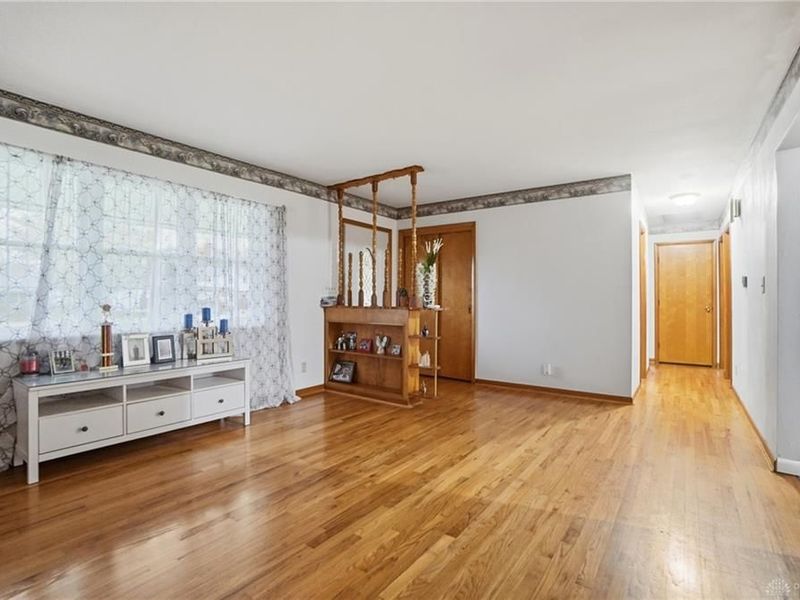 8738 Martz Paulin Road, Franklin, OH 45005 Photo 9