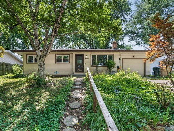 1121 Debra Lane, Madison, WI 53704