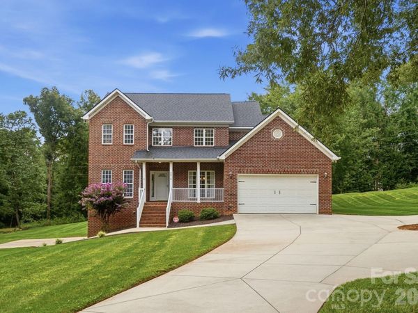 5616 Polk Mountain Drive , Marshville, NC 28103