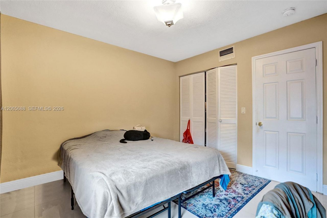 215 SE 3rd Ave, Unit 501C, Hallandale Beach, FL 33009 Photo