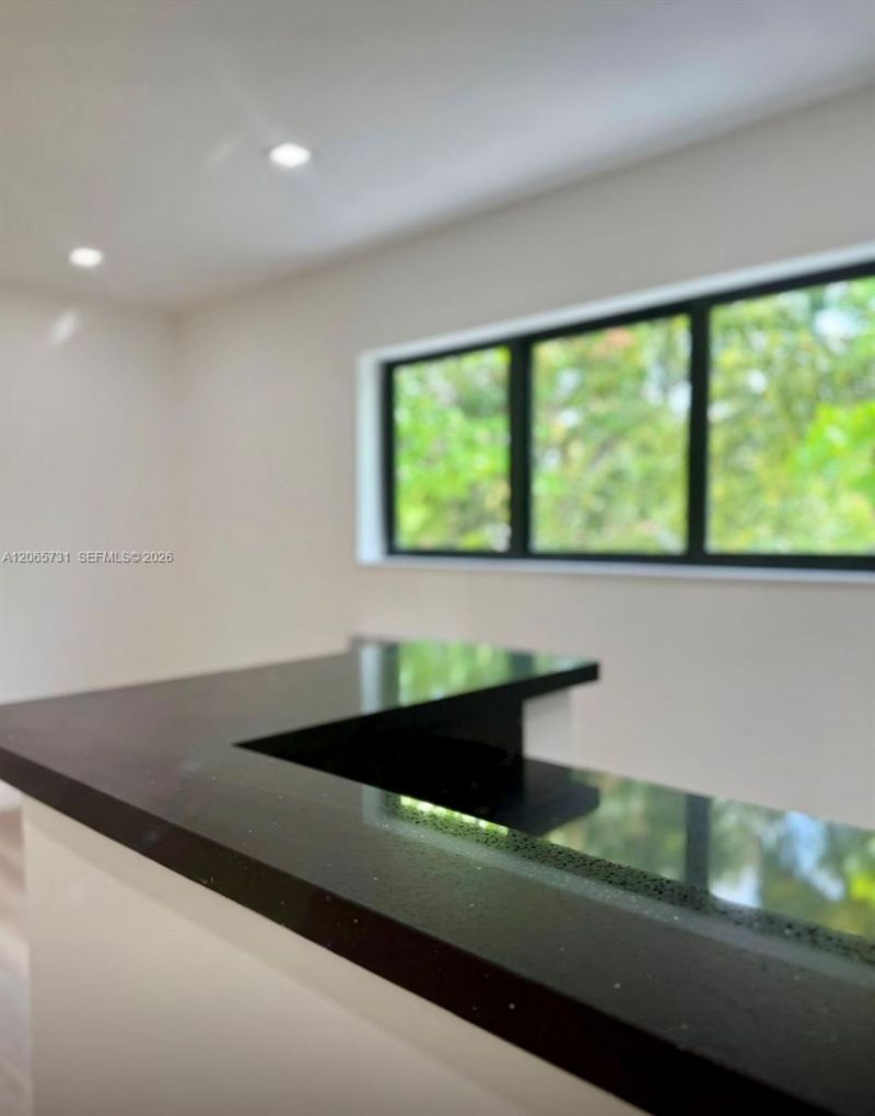 7521 NE 2nd Ct , Unit 3, Miami, FL 33138 Photo