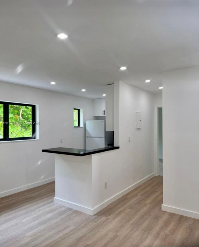 7521 NE 2nd Ct , Unit 3, Miami, FL 33138 Photo
