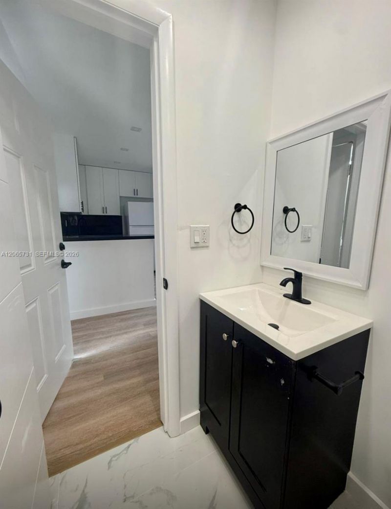 7521 NE 2nd Ct , Unit 3, Miami, FL 33138 Photo