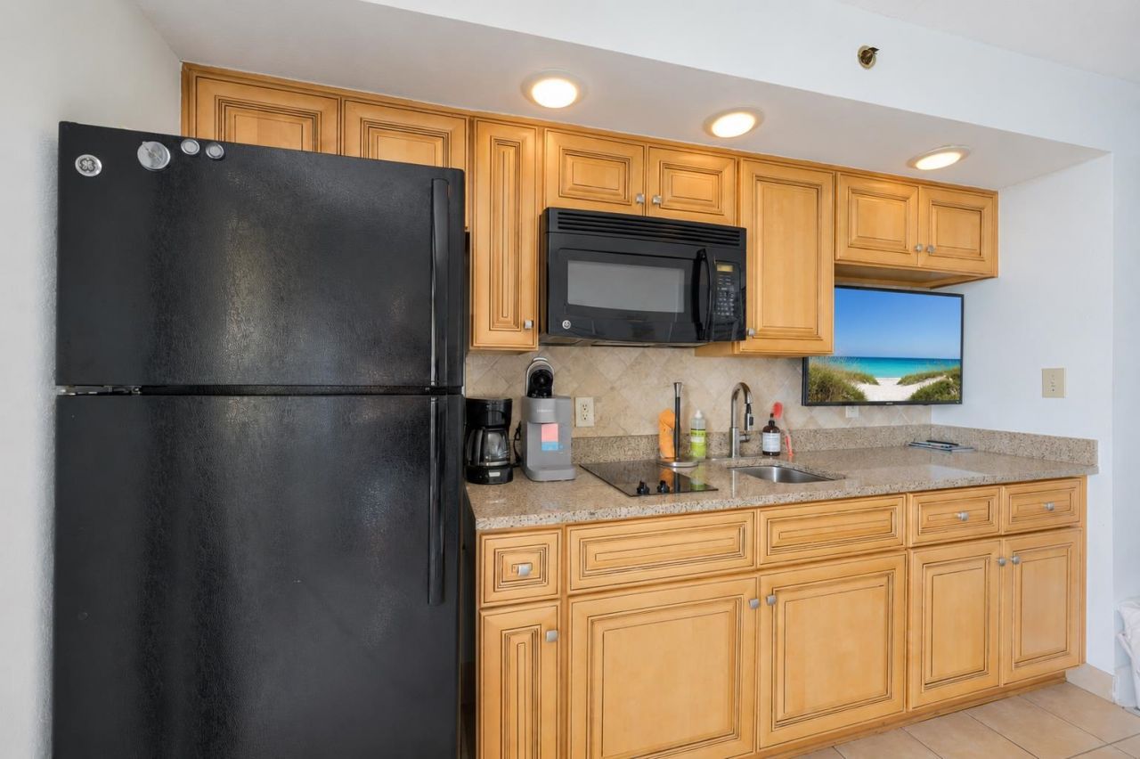 4800 South Ocean Blvd. Photo 9