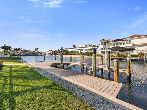 385 Willet AVE , NAPLES, FL 34108