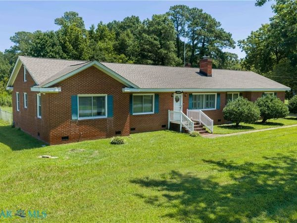 3309 Guinea Circle , Hayes, VA 23072