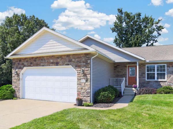 510A Hickory Lane, Howard, OH 43028