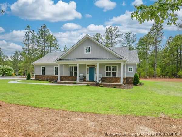 120 Edgewater Drive, West End, NC 27376
