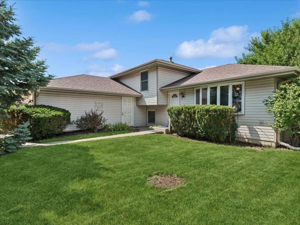 6911 Manchester Drive , Plainfield, IL 60586