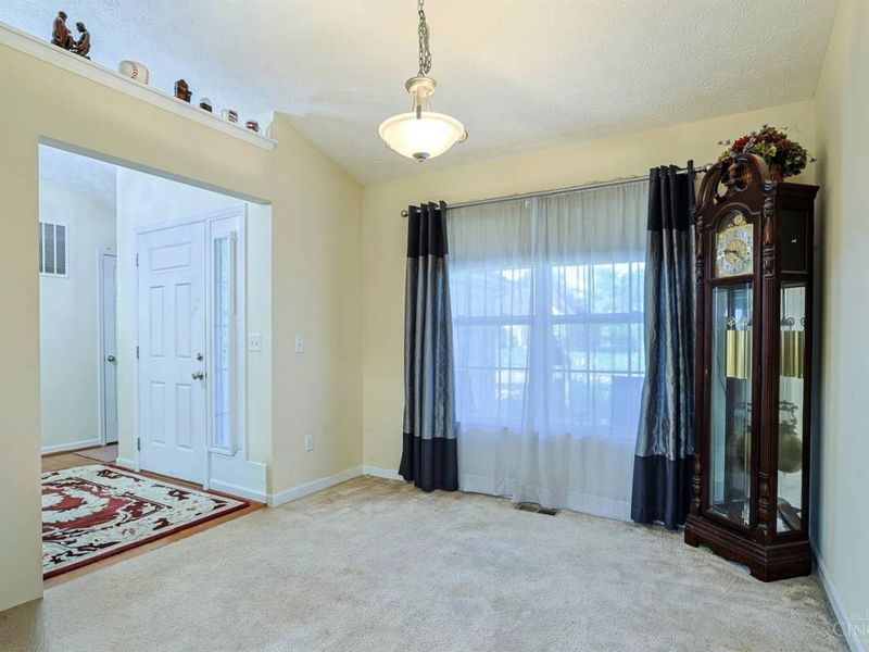 728 Sonya Court, Monroe, OH 45050 Photo 9