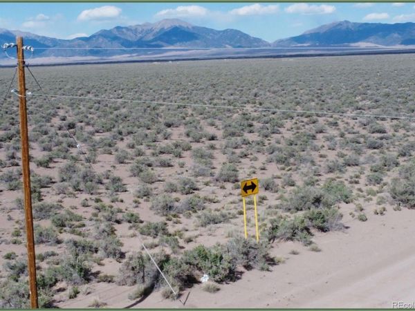 444 Lane 4 N, Mosca, CO 81146
