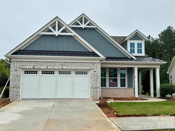 8905 Silver Springs Court , Charlotte, NC 28215