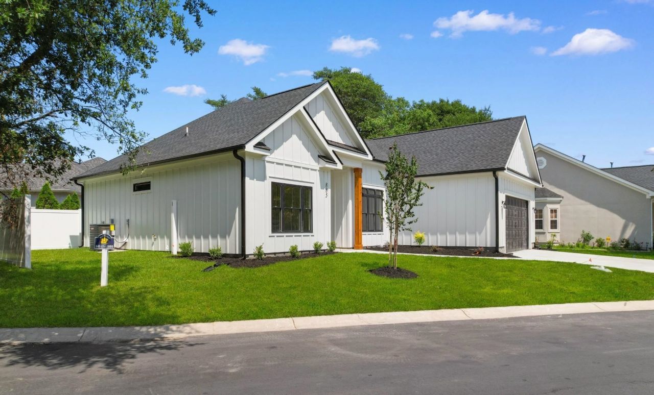 885 Cardinal Pl. Photo 32