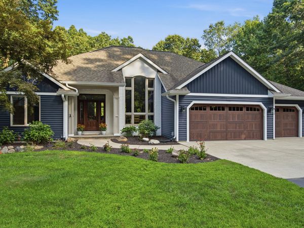 8537 S 2nd Street, Mattawan, MI 49071