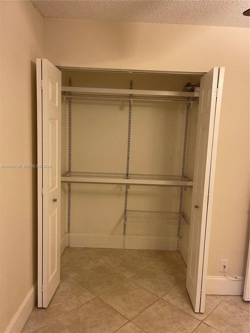 10101 W Sunrise Blvd , Unit 106, Plantation, FL 33322 Photo
