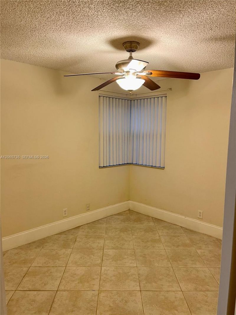 10101 W Sunrise Blvd , Unit 106, Plantation, FL 33322 Photo
