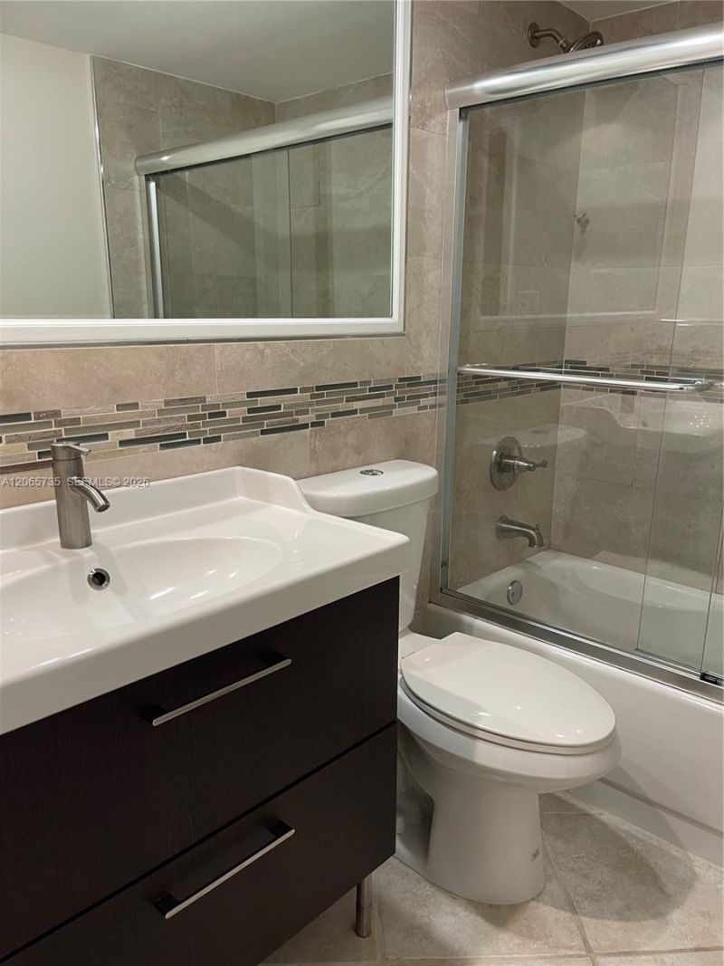 10101 W Sunrise Blvd , Unit 106, Plantation, FL 33322 Photo
