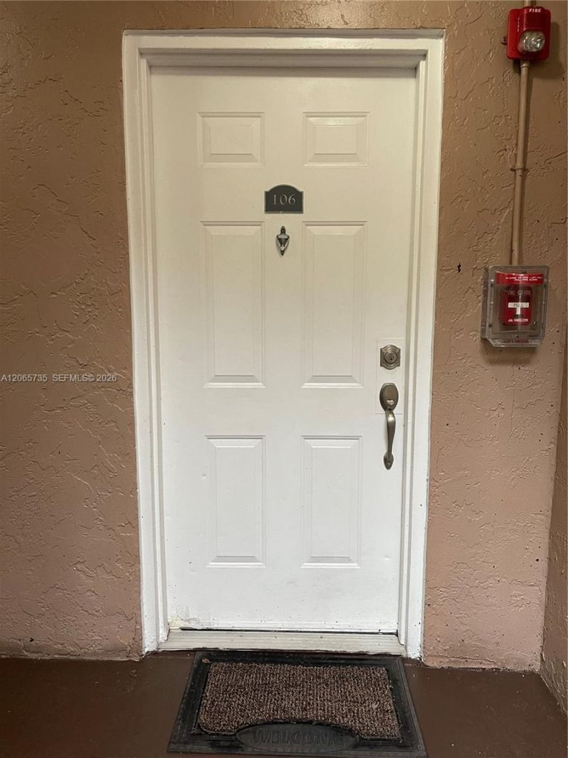 10101 W Sunrise Blvd , Unit 106, Plantation, FL 33322 Photo