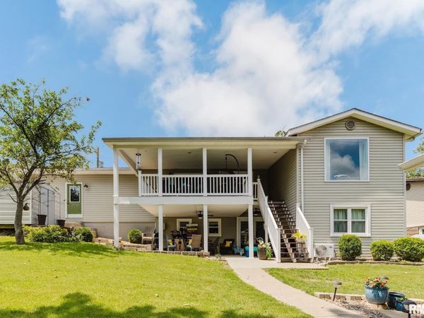 448 Clifty Heights Drive, Marion, IL 62959