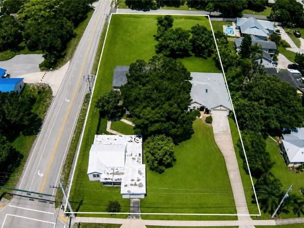 815 20th Avenue, Vero Beach, FL 32960