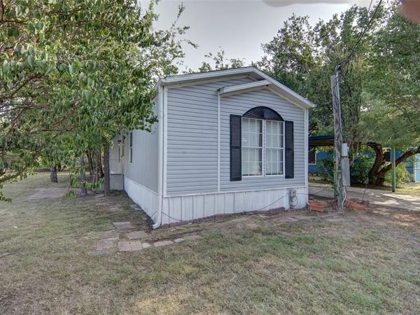 2307 NE 2nd Street, Mineral Wells, TX 76067
