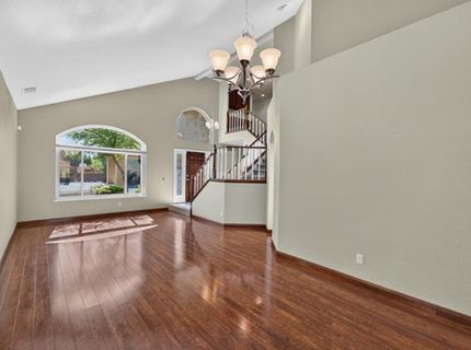 261 Baurer Cir, Folsom, CA 95630 Photo